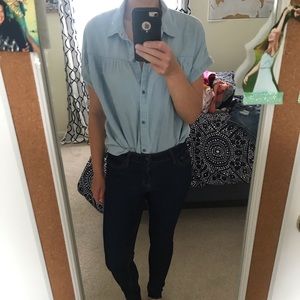 Short sleeve chambray button up